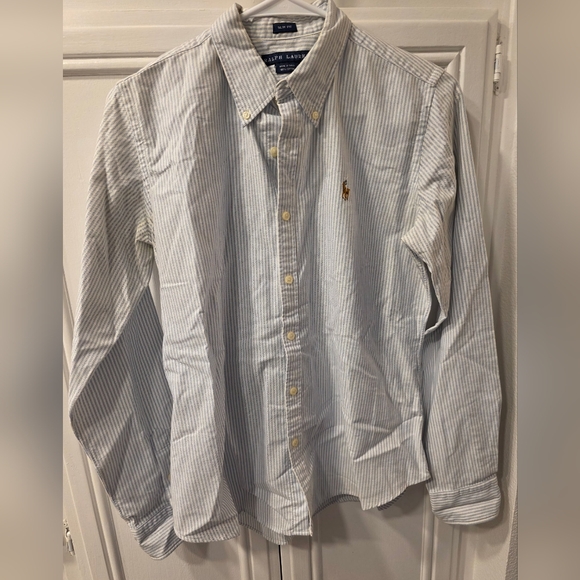 Ralph Lauren Women's Light Blue Striped Slim Fit Polo Button Down ~ Size 10 - Picture 2 of 9